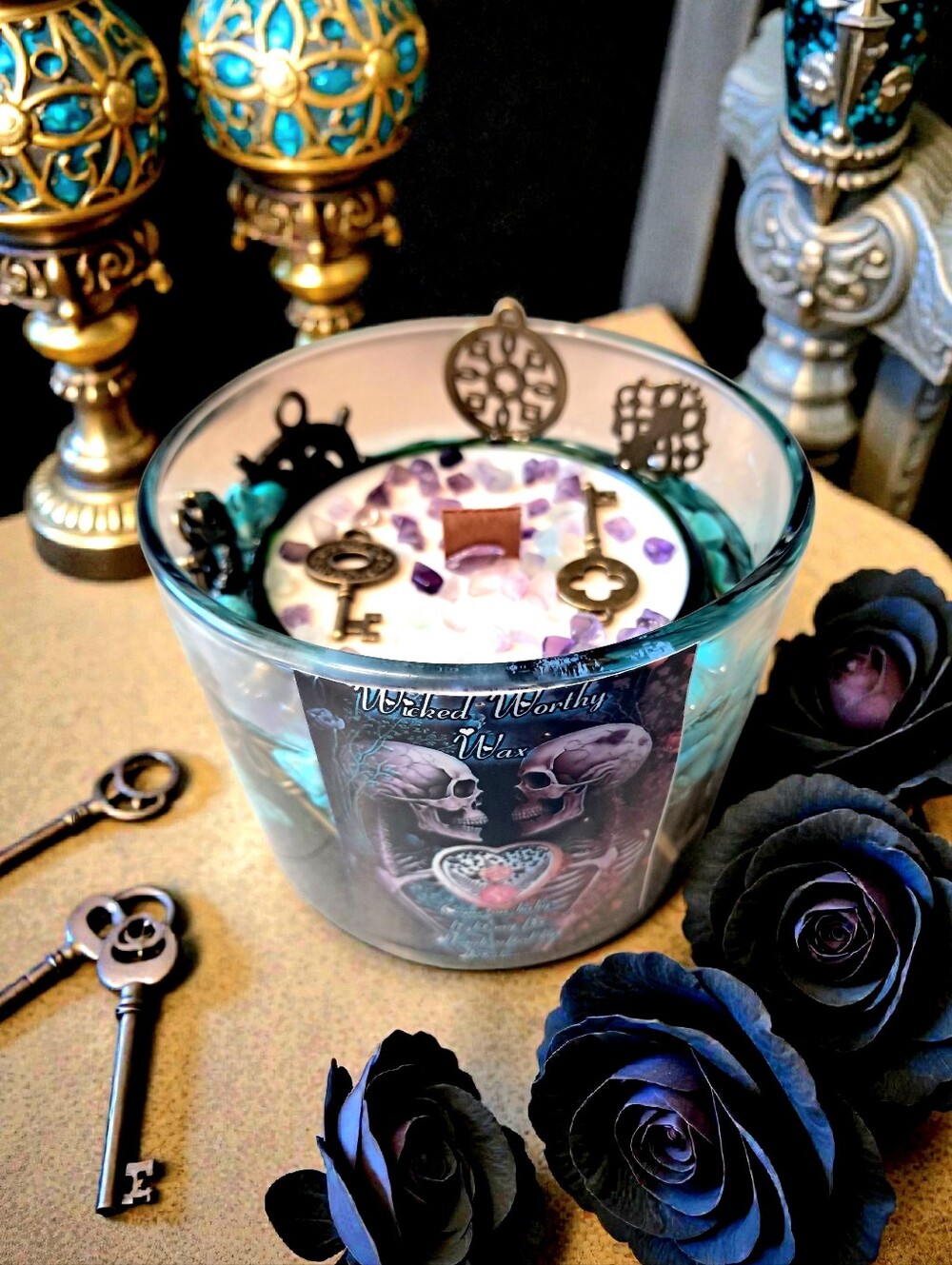 Hand Crafted , Wicked Worthy Wax, Keymaster 16 oz encapsulated resin candle - Picture 4 of 7